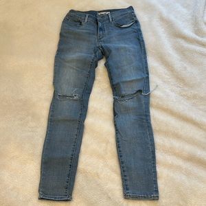 Levi’s 710 super skinny jeans